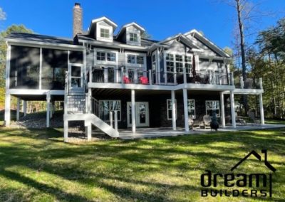 deck house front view