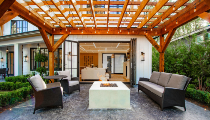 Featured image for “Top 5 Reasons You Need a Pergola This Summer”