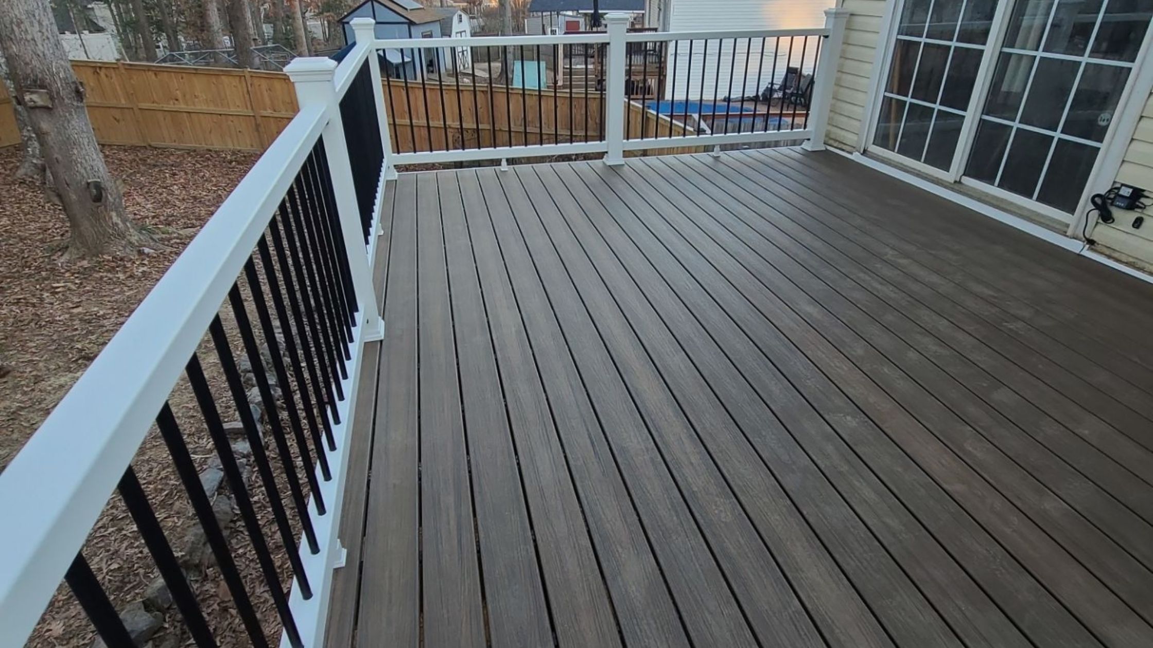 Featured image for “Top-Rated Deck Builders in Fredericksburg: Insights From Customer Reviews”